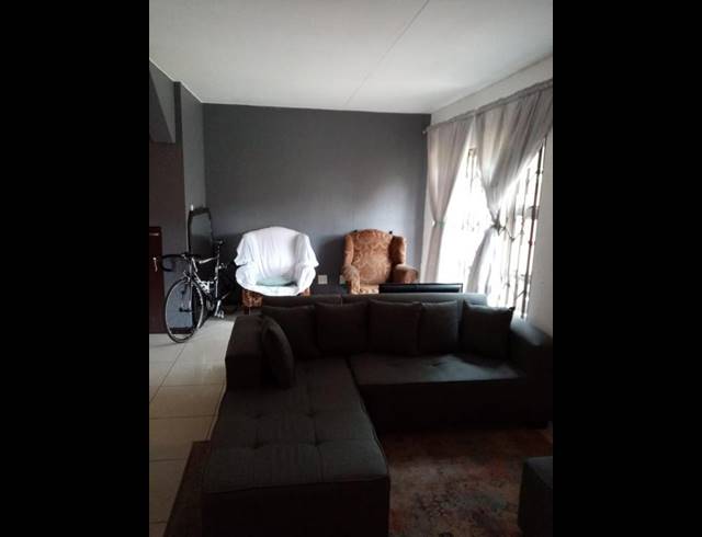 2 BEDROOM DUPLEX FOR SALE IN GREENSTONE HILL
